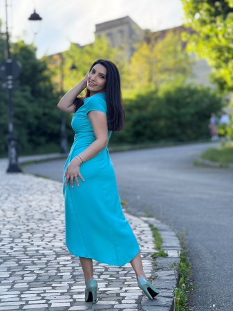 Rochie turcoaz cu detaliu auriu [8]