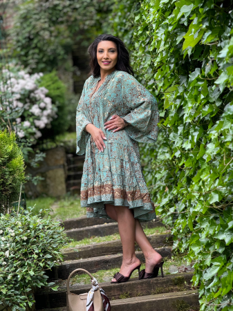 Rochie vaporoasa cu anchior si detalii aurii [3]