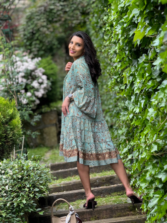 Rochie vaporoasa cu anchior si detalii aurii [4]