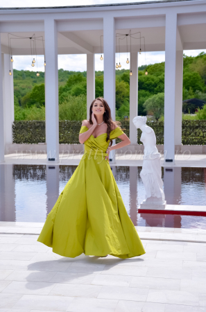 Rochii de eveniment - Rochie verde tafta