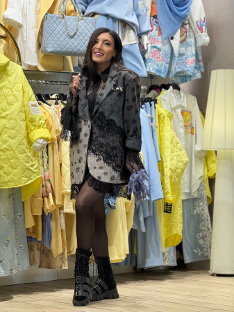 Sacou cu dantela si imprimeu trandafiri [4]