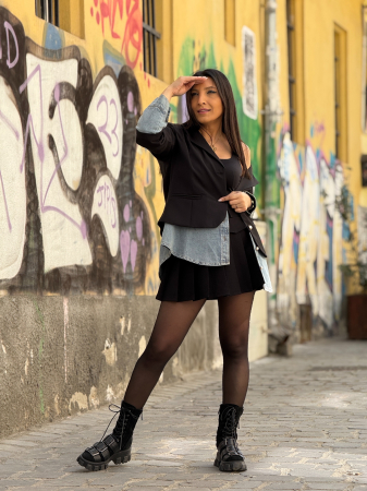 Sacou negru cu insertii tip camasa din denim [6]