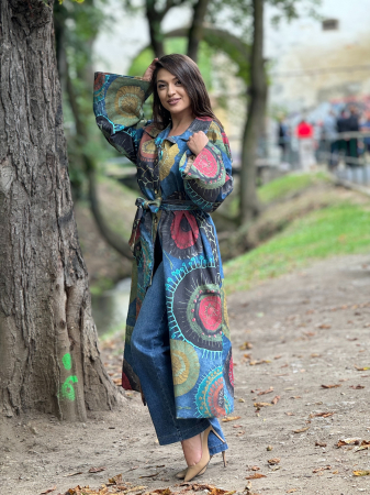 Imbracaminte de dama - Trench albastru cu imprimeu artistic