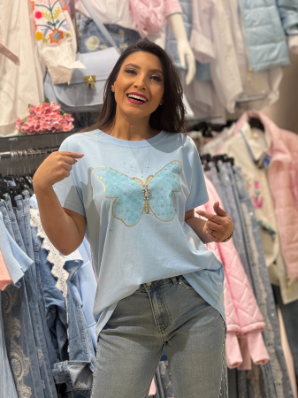 Noutati - Tricou cu fluture decorativ si aplicatii stralucitoare