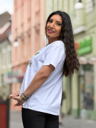 Tricou cu imprimeu fluturi cu pietricele aplicate [4]