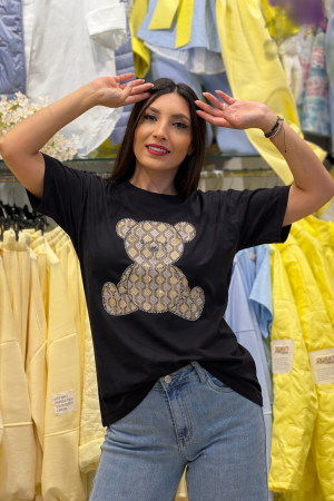 Noutati - Tricou cu urs decorativ geometric și aplicații strălucitoare