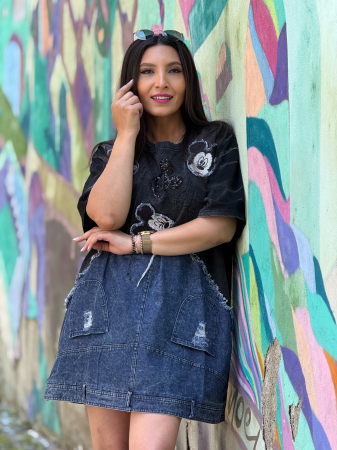 Tricou oversize cu imprimeu Mickey Mouse si aplicatii denim [7]