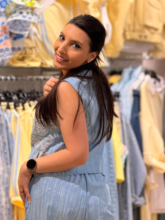 Vesta albastra cu dantela florala [5]