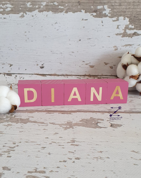 Cuburi cu litere personalizate [2]