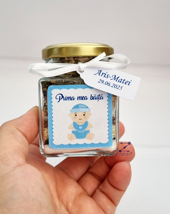 Borcan cu mirodenii pentru prima baita a bebelusului dupa botez - personalizat [2]