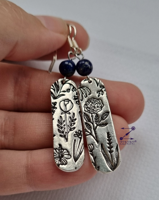 Cercei argint cu model floral si lapis lazuli [2]