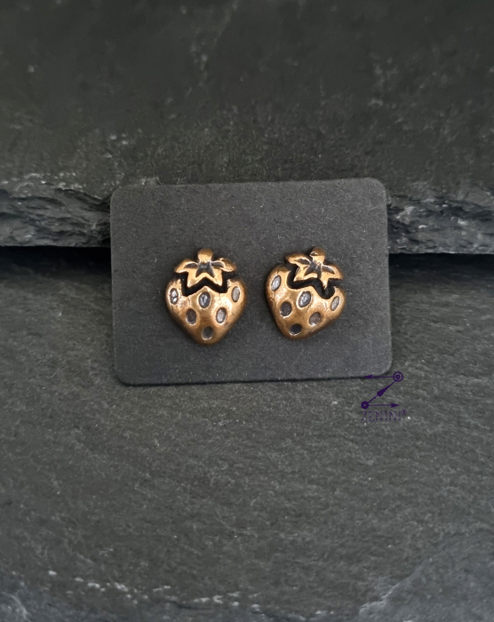 Cercei capsuna din bronz [1]