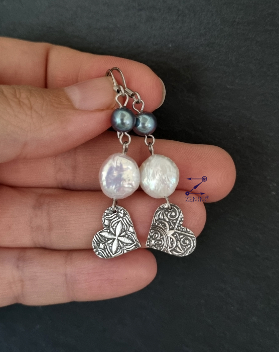 Cercei cu perle de cultura si inimioare de argint cu model oriental [1]