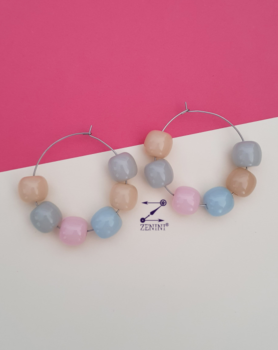 Cercei hoops cu margele pastelate [5]