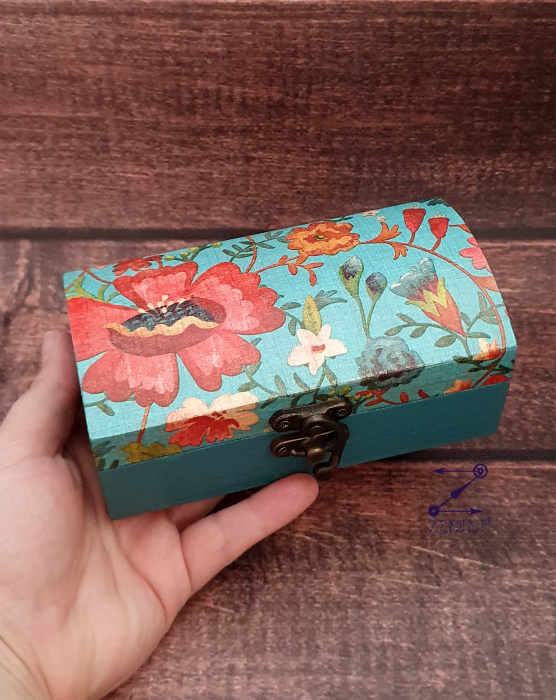 Cutie turcoaz cu model floral [3]