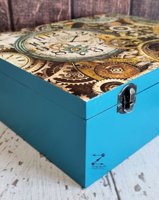 Cufar pentru ceasuri decorat cu model steampunk [4]
