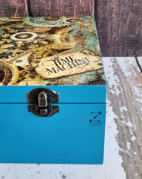 Cufar pentru ceasuri decorat cu model steampunk [5]