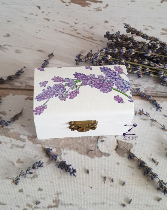 Cutiuta verighete din lemn, decorata cu lavanda, cu pernuta din satin catifelat - personalizata [3]