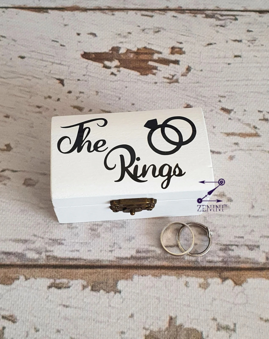 Cutiuta verighete din lemn The Rings, cu pernuta din satin catifelat - personalizata [4]