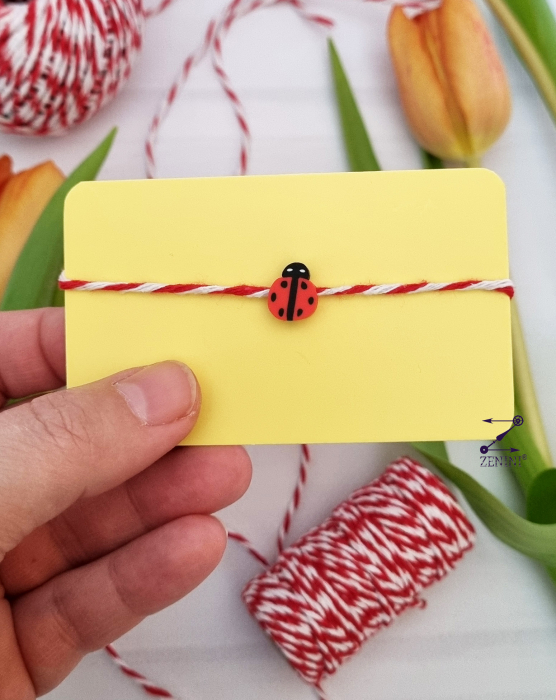 Martisor pentru copii: bratara cu buburuza [2]