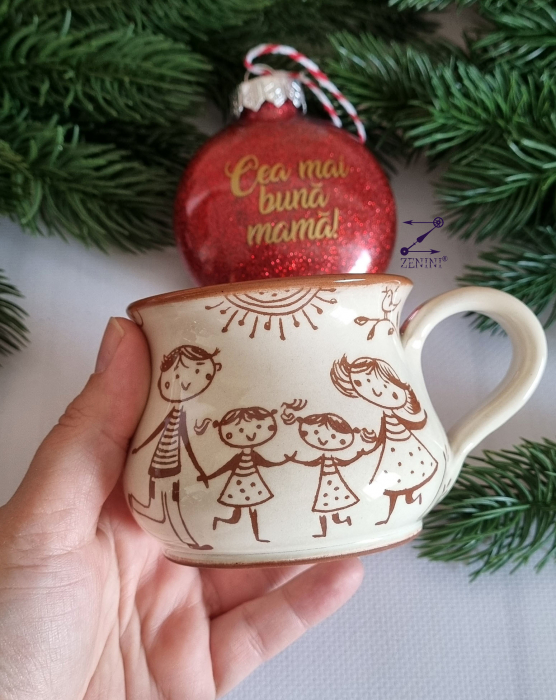 Set cadou Craciun cea mai buna mama: cana ceramica, glob plastic personalizat [5]