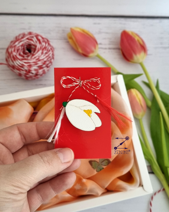 Set cadou Martisor: esarfa eleganta, cercei din argint, martisor si lumanare din ceara naturala de albine [4]
