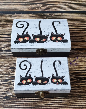 Cutii bijuterii - Cutie cu 3 pisici negre