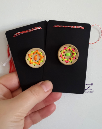 Martisor - Martisor stelute cusute pe lemn
