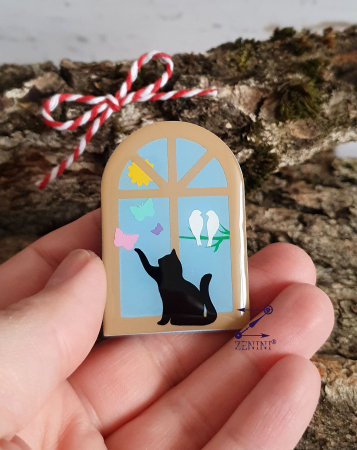 Martisor - Brosa pisica la fereastra, glazurata cu rasina