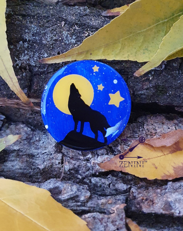 Brosa caine si luna, glazurata cu rasina [2]