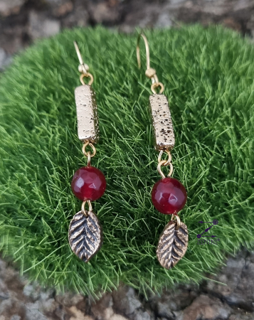 ALTE BIJUTERII - Cercei cu frunze din bronz, lava si jad