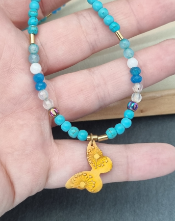 Colier cu turcoaz, jad, agate si hematit cu medalion fluture din bronz - unicat [1]