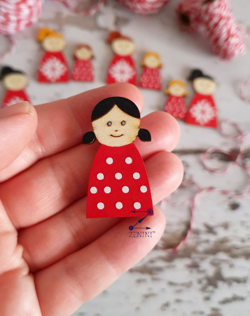Martisor fetita cu codite personalizat [1]