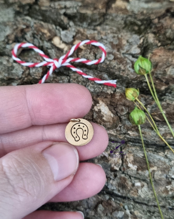 Martisor potcoava din bronz [2]