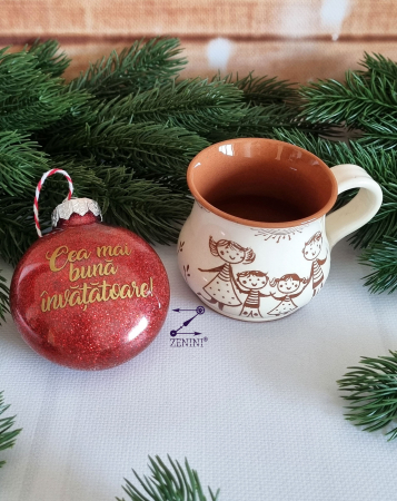 Craciun - Set cadou Craciun pentru invatatoare: cana ceramica, glob plastic personalizat