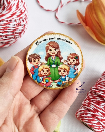 Set cadou martie pentru educatoare: cana ceramica, esarfa eleganta, brosa martisor si bomboana Raffaello [10]