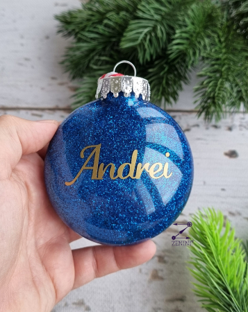 Set cadou personalizat: globuri cu numele voastre [2]