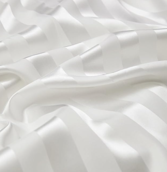 Cearceaf 140×200 cm Satin crem cu Dungi – Respirant, Elastic Integral, Bonnet 15–30 cm [7]