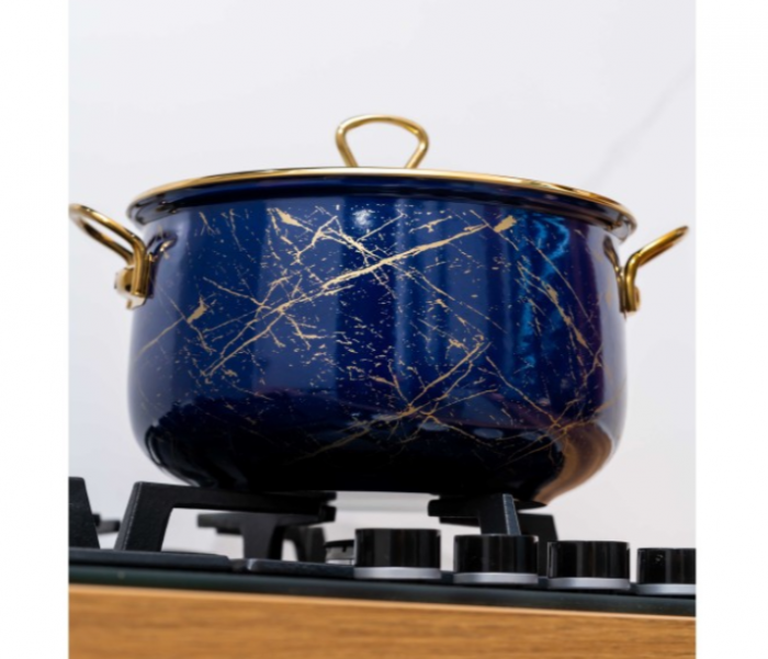 Cratita emailata, 24x15cm, 6.2 litri, manere titan aurii, capac sticla, inclusiv inductie, Goldmann, albastra [11]