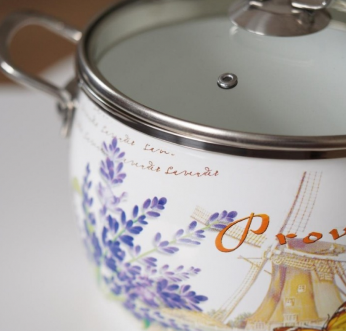 Cratita emailata 2.4L, 18cm, capac din sticla yena Bohmann, model lavanda [2]