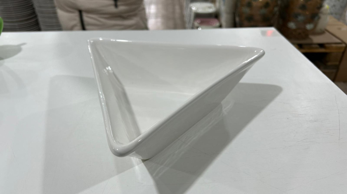 Bol triunghiular din portelan alb, 26cm, design modern, pentru servire aperitive & salate [7]