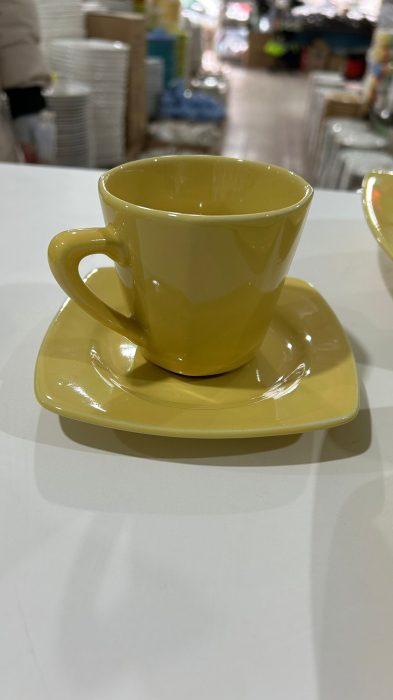 Serviciu de masa complet 30 piese, pentru 6 persoane, Portelan, Design Modern Galben, Farfurii Intinse, Adanci, Desert si Set Cesti cu Farfuriute [5]