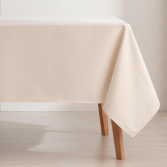 Fata de masa patrata GAMUSI, 140 x 180 cm, impermeabila, jacquard lurex, rezistenta la pete, ecru/auriu [2]
