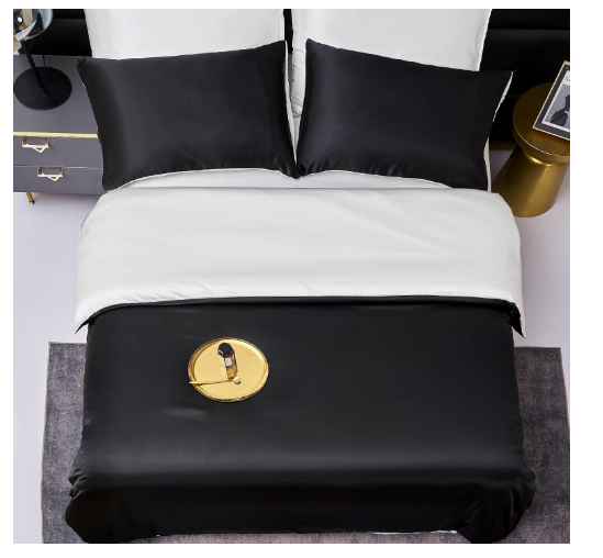 Set husă pilotă satin negru-alb 240×260 cm + 2 fețe pernă 65×65 cm, textură mătăsoasă și fermoar [3]