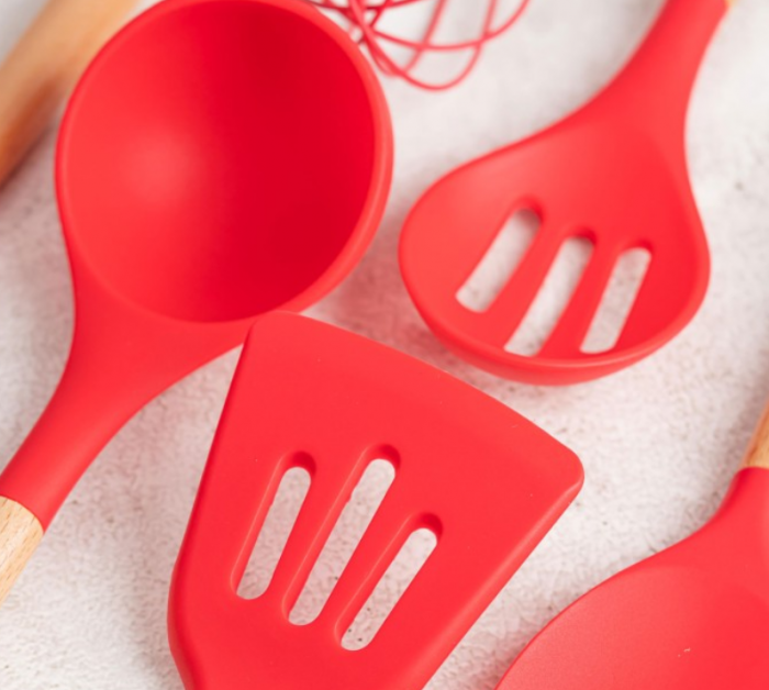 Set ustensile bucatarie 11 piese Lemn si Silicon alimentar, Termorezistente, Antiaderente, Suport Blat [4]