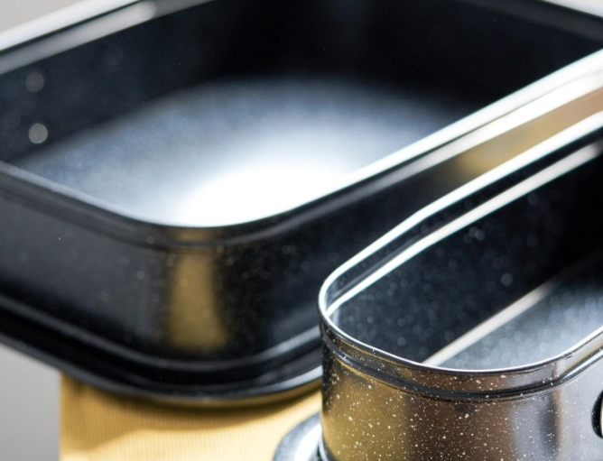 Tava Schmitter, ceramica, 39.5 x 26 x 7 cm [3]