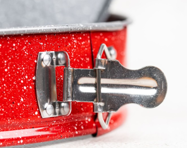 Tava Schmitter, ceramica, 39.5 x 26 x 7 cm [6]