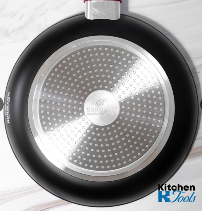 Tigaie Bohmann din aluminiu forjat, cu capac, interior marmorat, 24cm [5]