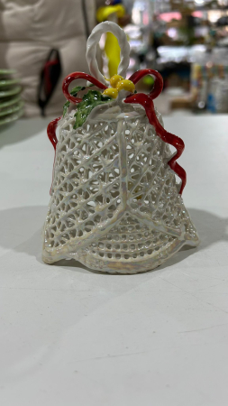 Clopotel Decorativ din Portelan Fin, Model Dantelat "Lace", Decorat cu Funda Rosie si Impletitura Aurie, Inaltime 10 cm, Alb Perlat [5]