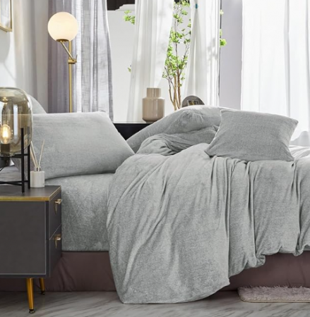 Lichidare Stoc - Set husa pilota pentru iarna plush/microfibră 155x200 cm – extra moale, călduroasă, cu fețe de pernă 80×80 cm , gri